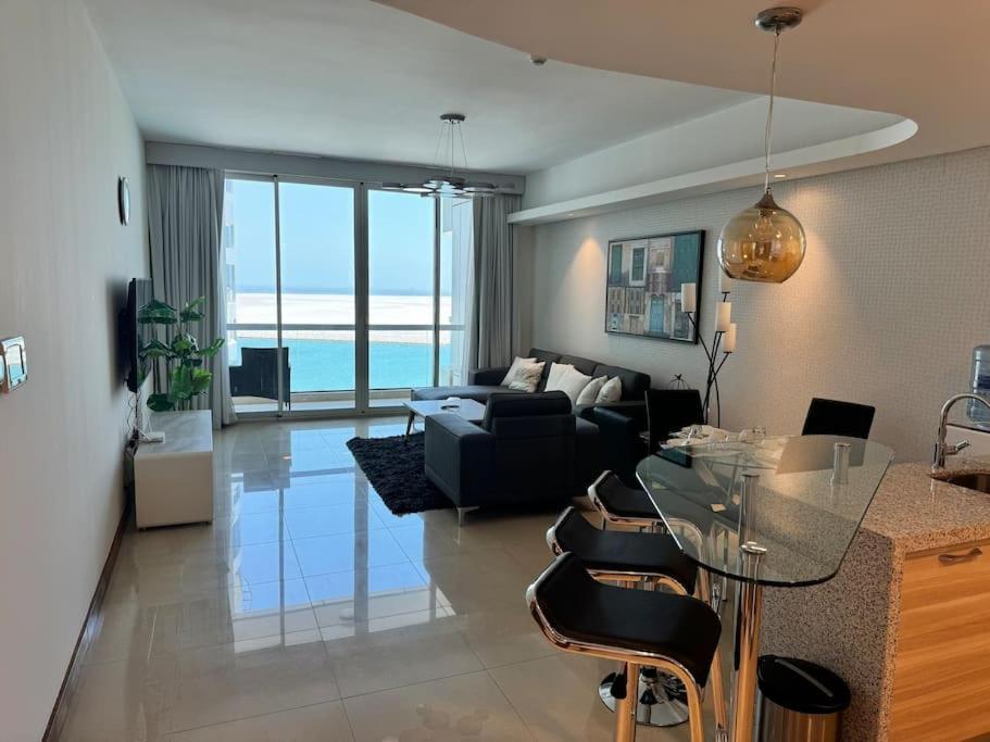 Luxurious Apartment With Stunning Pool & Sea View Galali 外观 照片